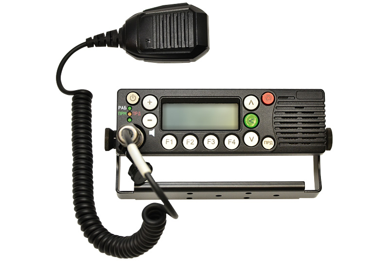  Возимая радиостанция РМ211 с манипулятором М